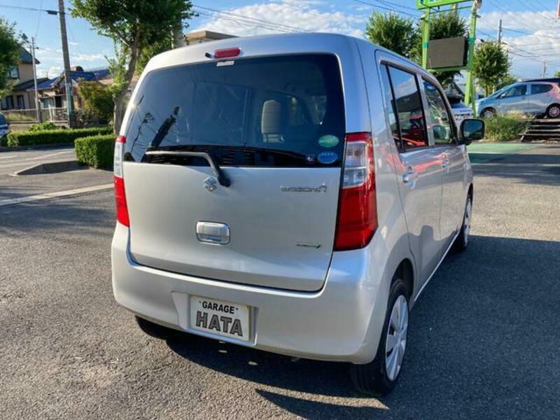 WAGON R