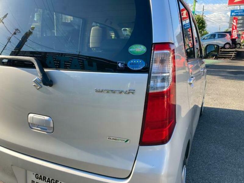 WAGON R