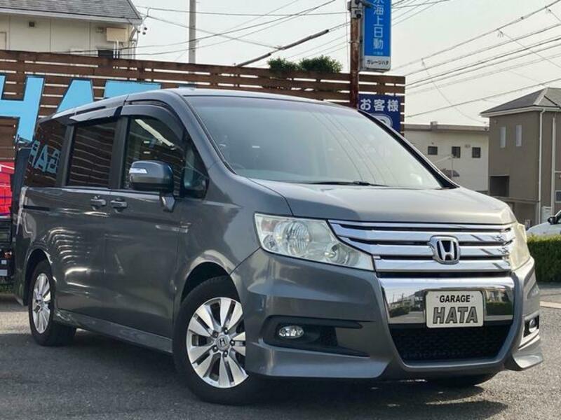 HONDA STEPWAGON SPADA