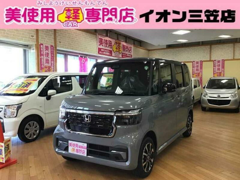 HONDA N BOX CUSTOM