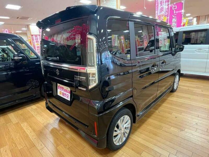 SPACIA CUSTOM