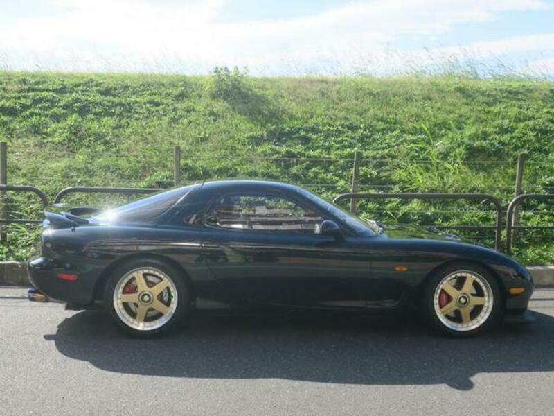 EFINI RX-7