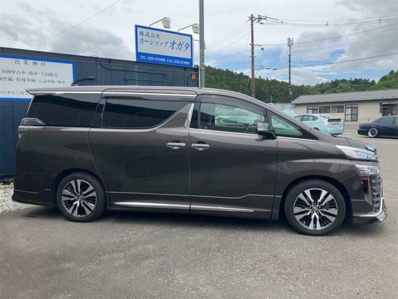 VELLFIRE