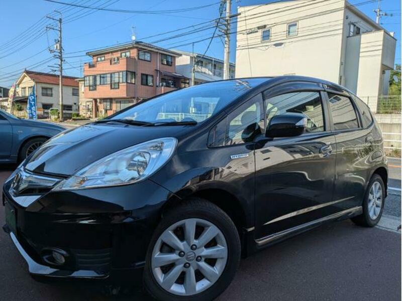 FIT HYBRID