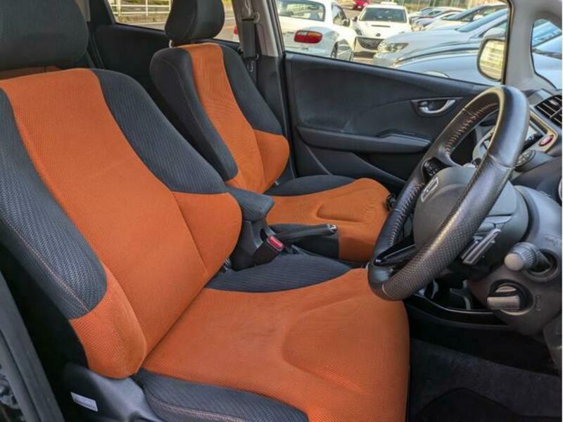 FIT HYBRID