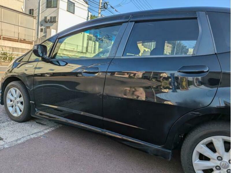 FIT HYBRID