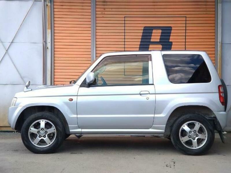 PAJERO MINI