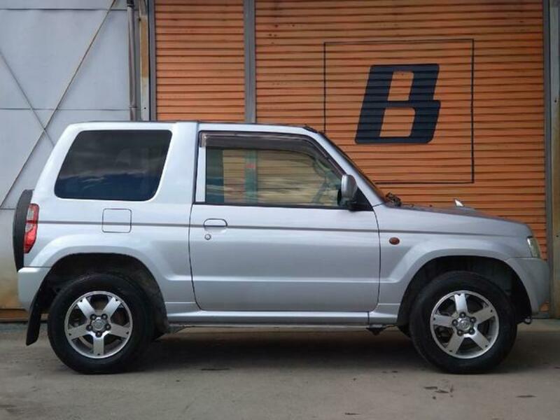 PAJERO MINI