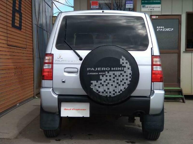 PAJERO MINI