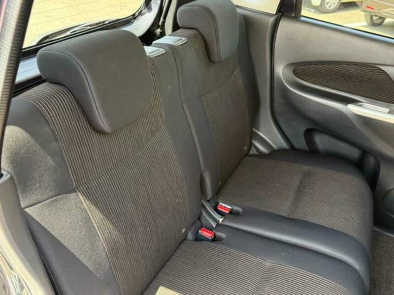 EK CUSTOM