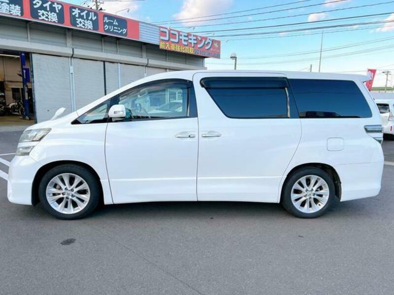 VELLFIRE