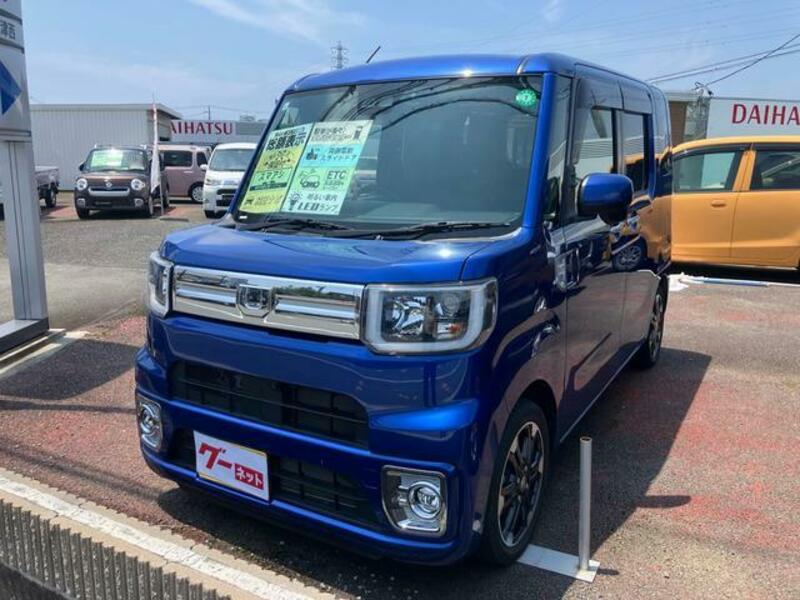 DAIHATSU WAKE