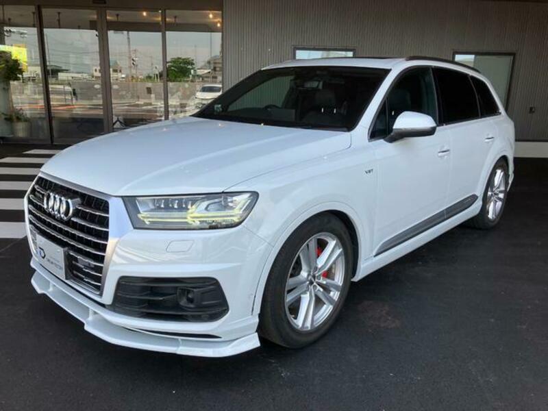 Q7