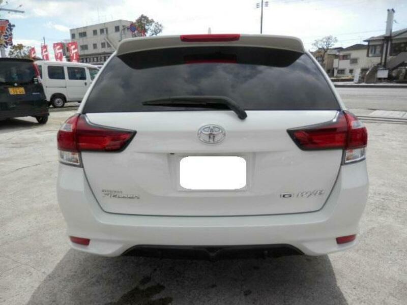 COROLLA FIELDER