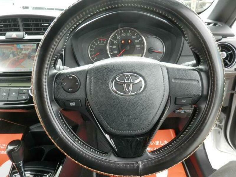 COROLLA FIELDER