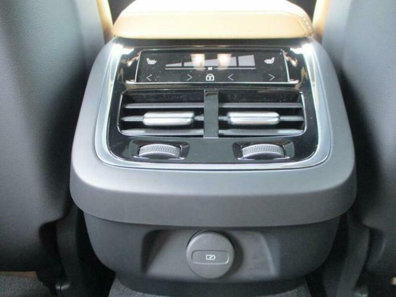 V60