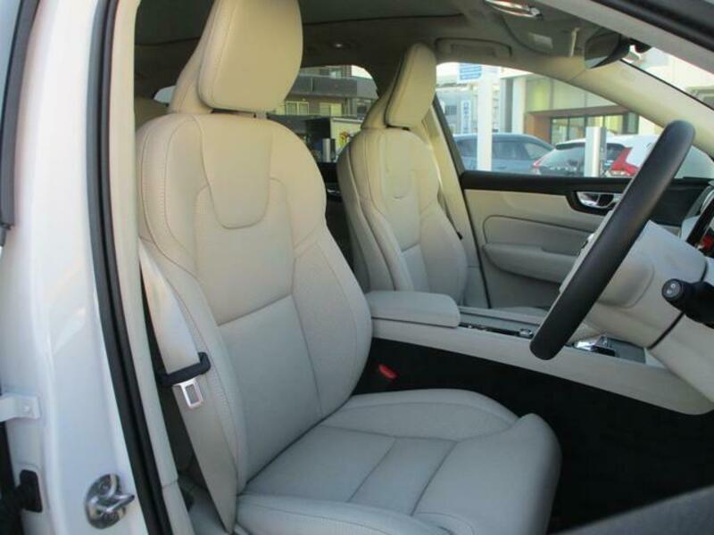 XC60