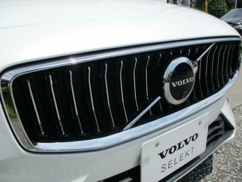 V60