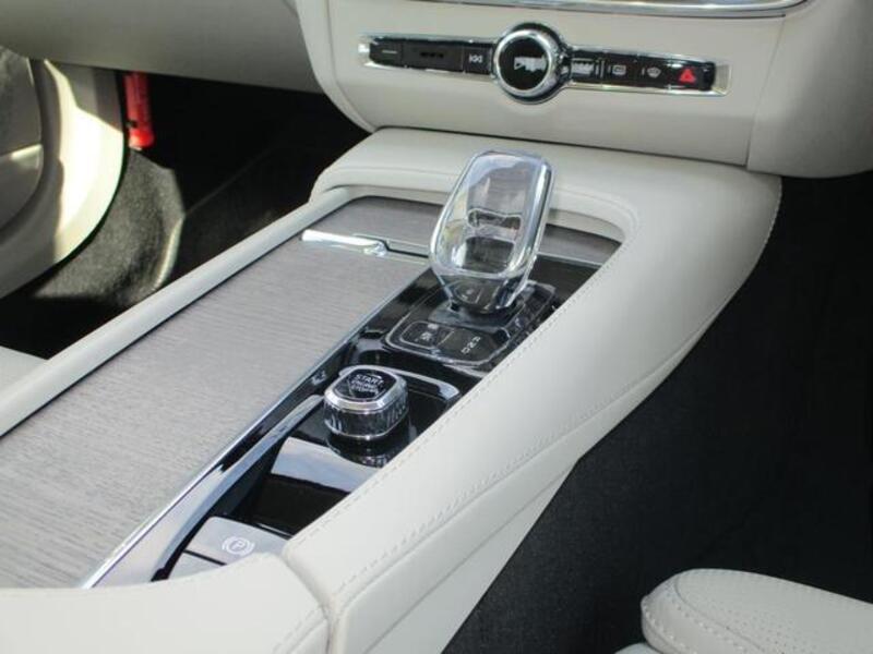 V90