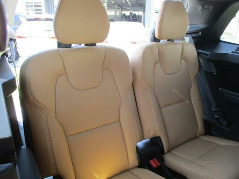 XC90