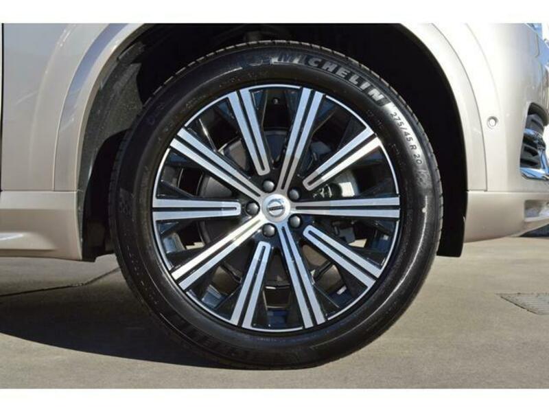 XC90