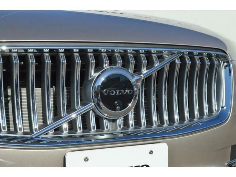 XC90