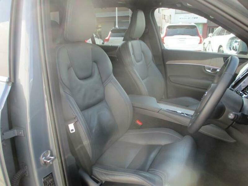 XC90