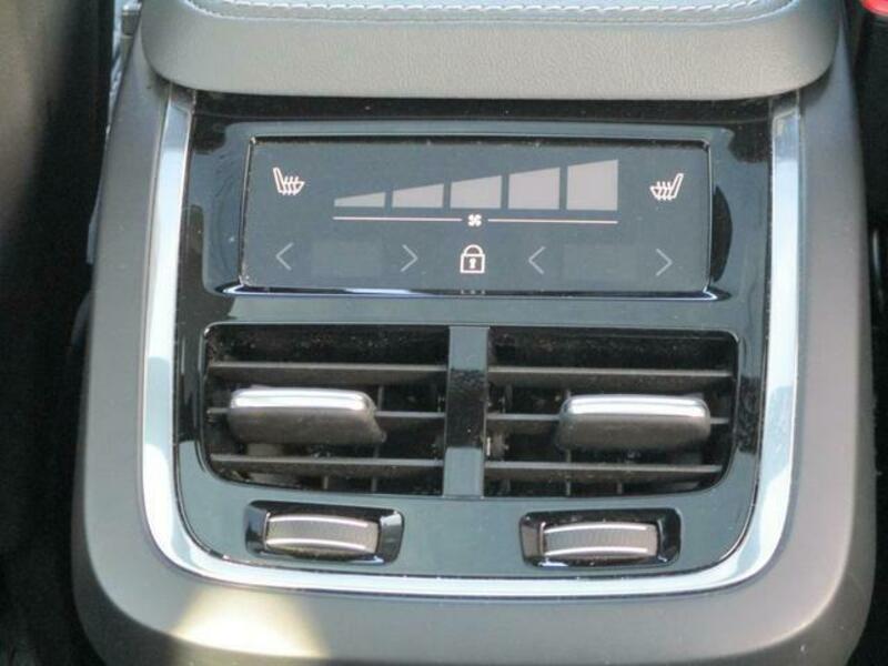 XC90