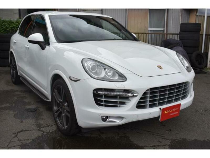 CAYENNE