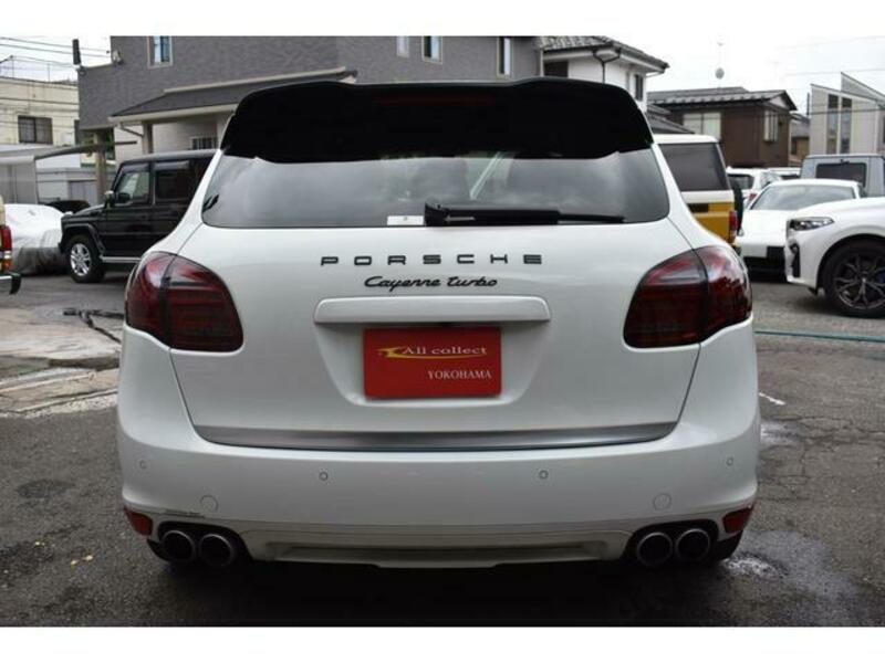 CAYENNE
