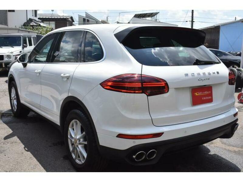 CAYENNE