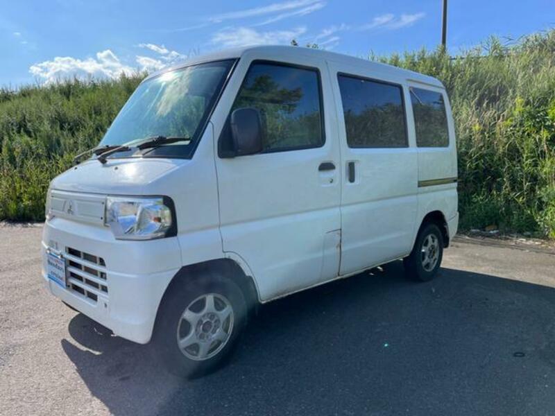 MITSUBISHI MINICAB VAN