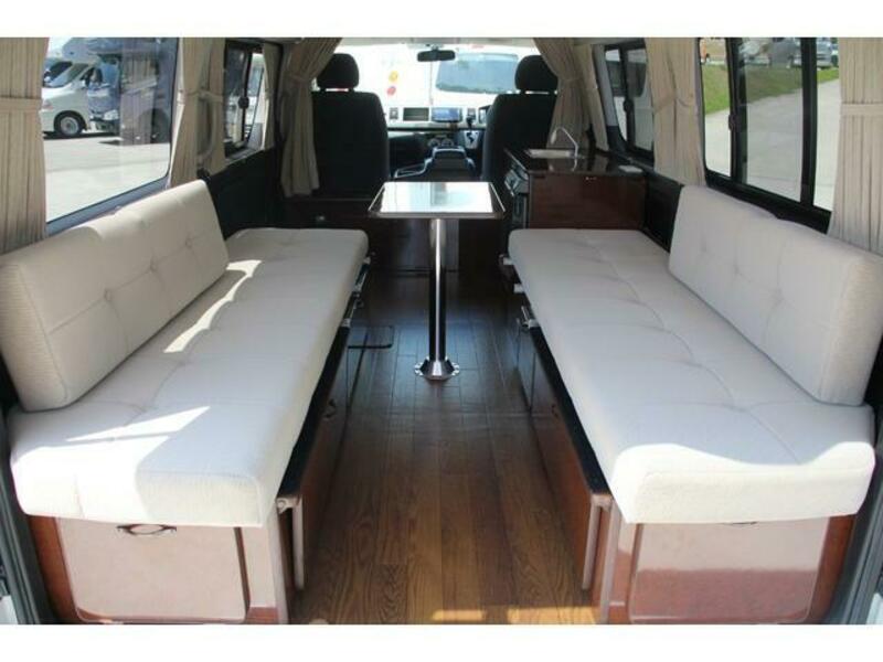 HIACE WAGON