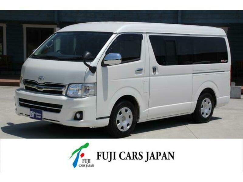 TOYOTA HIACE WAGON