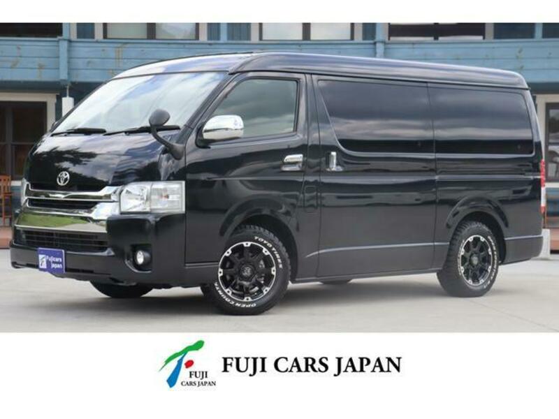 TOYOTA HIACE WAGON