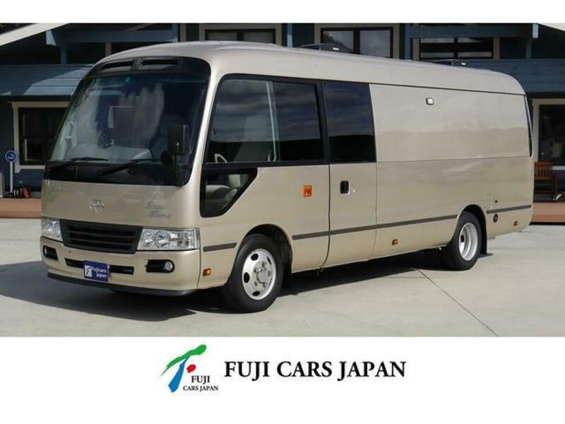 TOYOTA COASTER