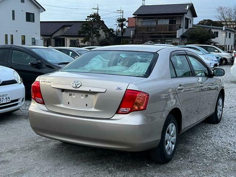 COROLLA AXIO