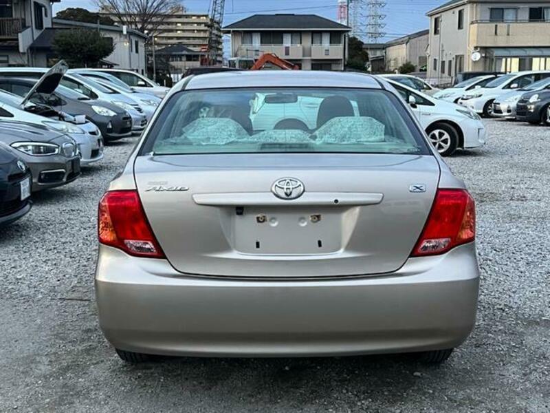 COROLLA AXIO