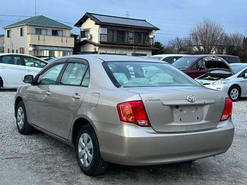 COROLLA AXIO