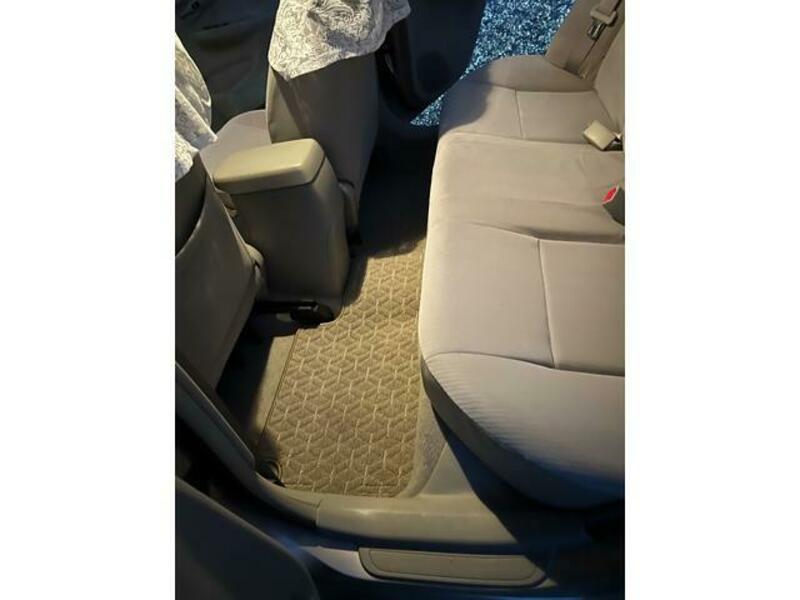 COROLLA AXIO