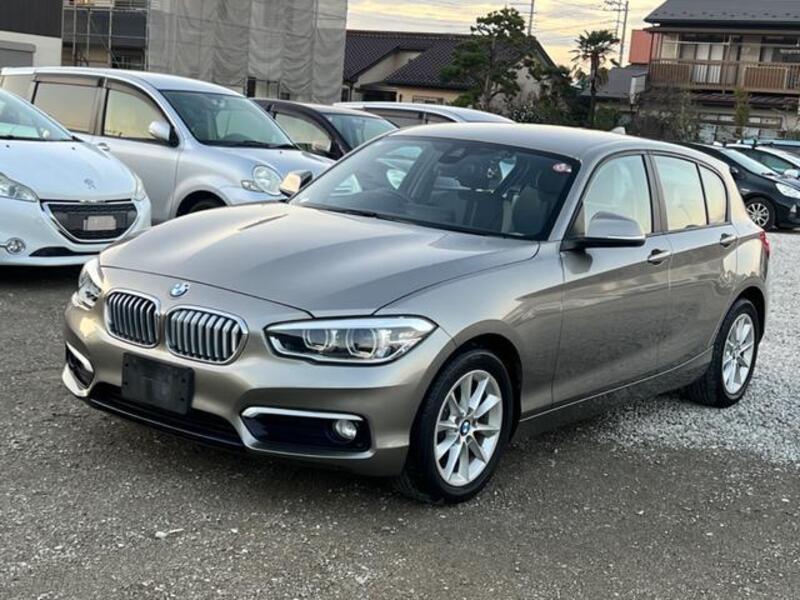 BMW 1 SERIES