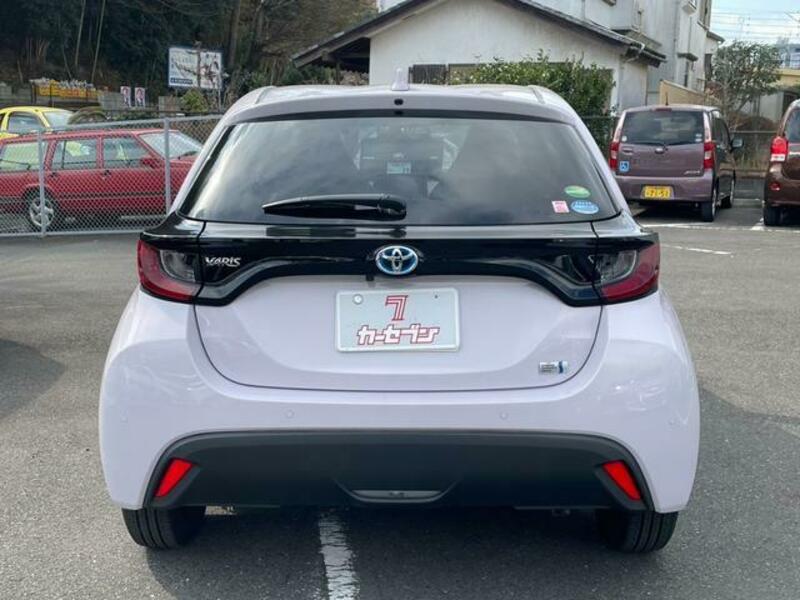 YARIS