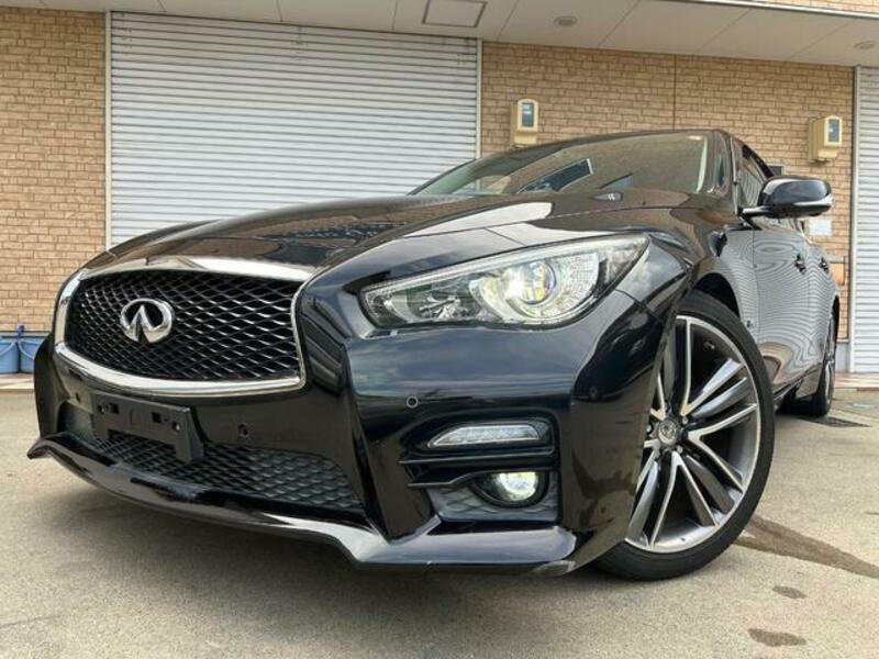 NISSAN SKYLINE