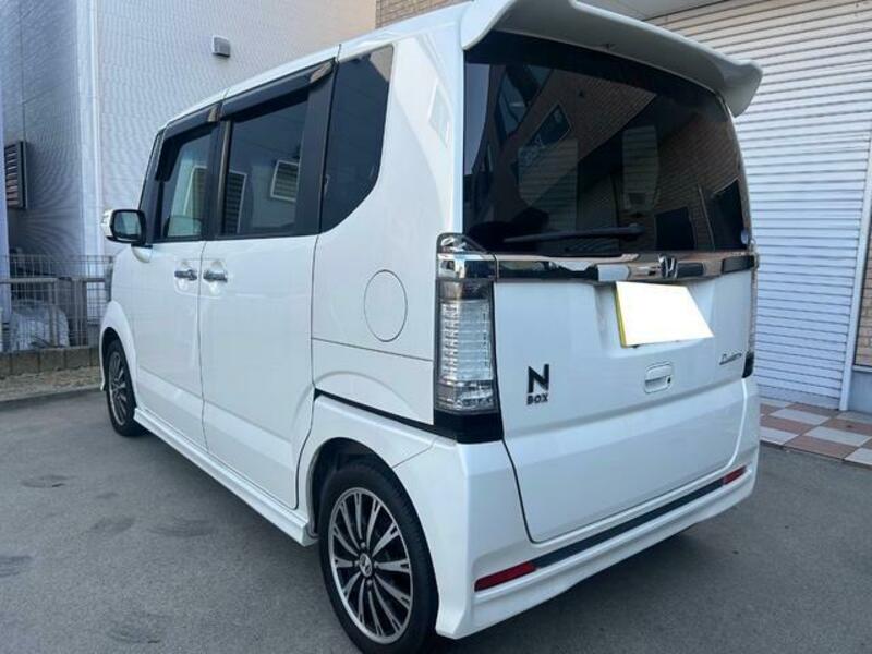 N BOX CUSTOM