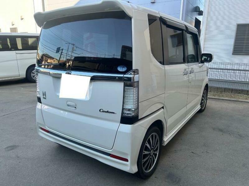 N BOX CUSTOM