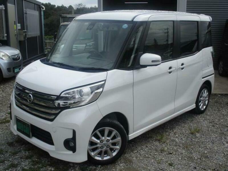 NISSAN DAYZ ROOX
