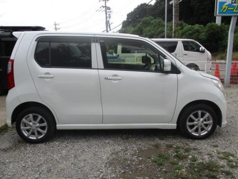 WAGON R