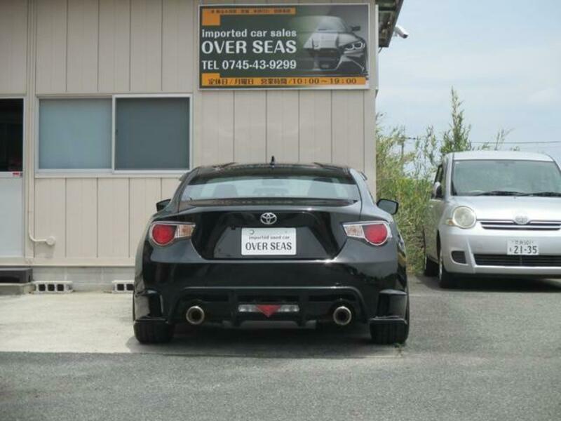 86