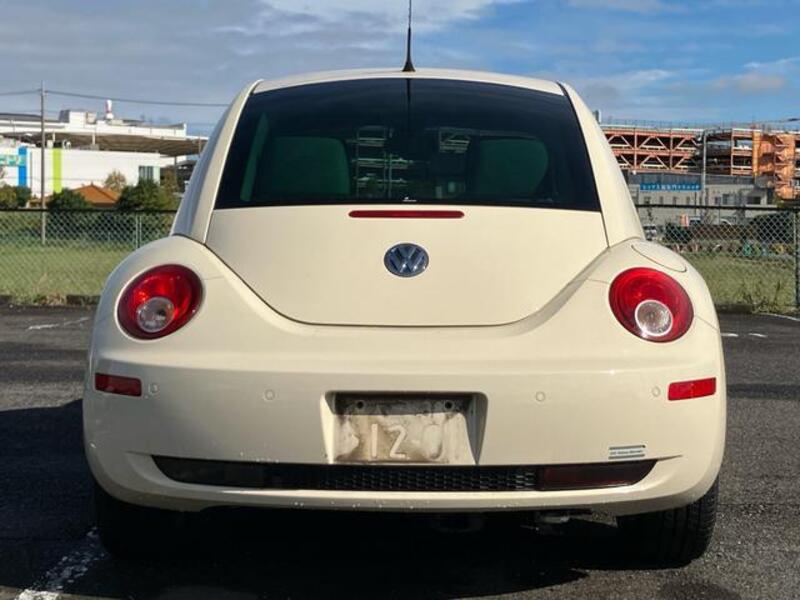 NEW BEETLE