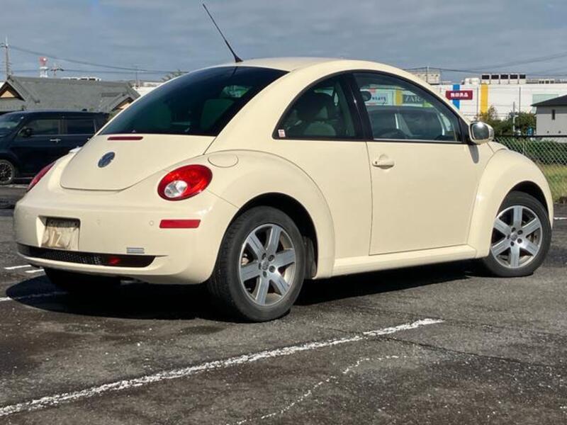 NEW BEETLE